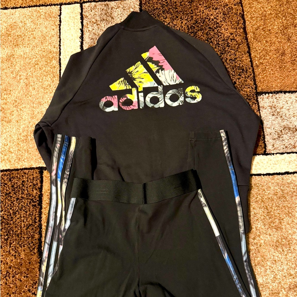 Adidas Cropped Zip Jacket & Leggings Multicolor Accents Set (Women’s Size Small)